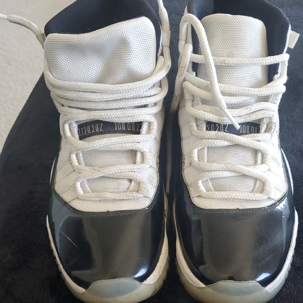 Jordan Black and White Athletic Shoes